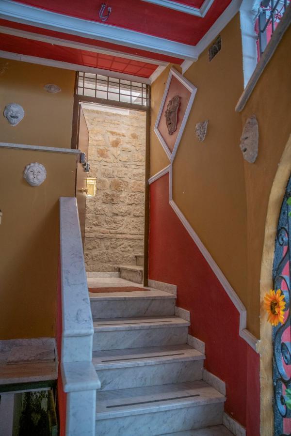 Domus Augustea 2 - 900 M A Piedi Dal Colosseo - Metro A 100 M — Photos 2